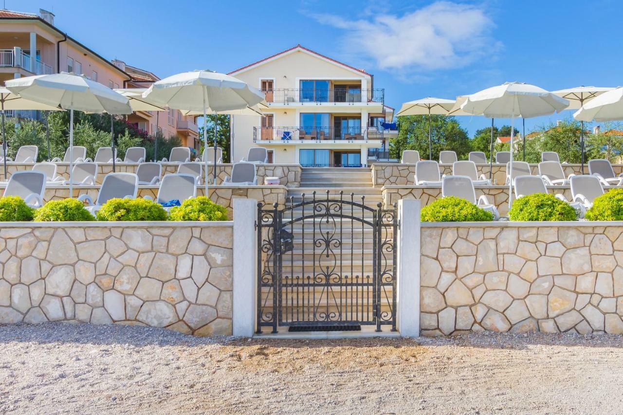 Luxury Apartments Villa Matea 2 Malinska Exterior foto